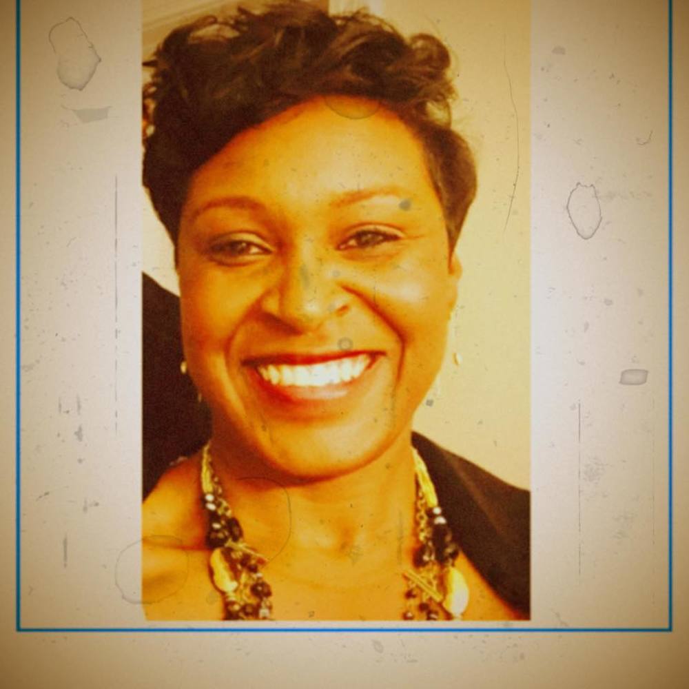 Meet your Posher, Latoya